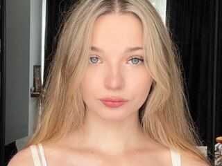 bedroom live webcam CleliaGoel