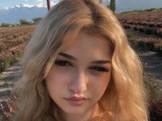 hot video chat CloudyFox
