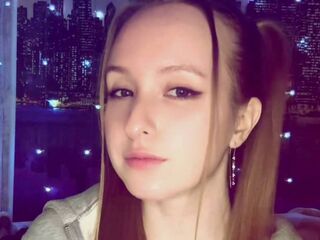 bedroom live cam CortneyMoran