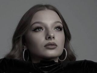 hot naked cam girl CreolaScheidler