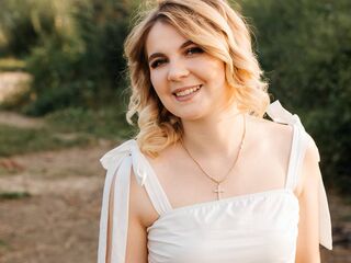 sex web cam chat room DemetriceAkpan