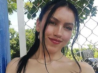 livesex DevikaDione