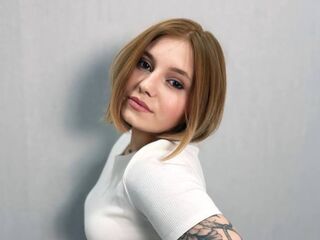 camslut ElenorLandes