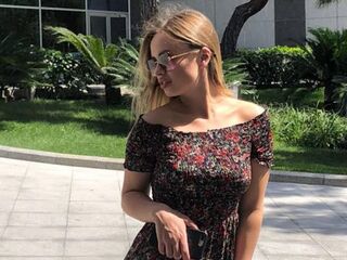 hot livecam EmileeBeyale