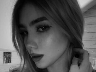 cam stripper EmmaBlond