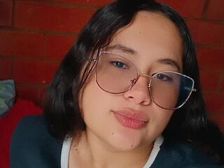 hot camslut EmmanueRodriguez