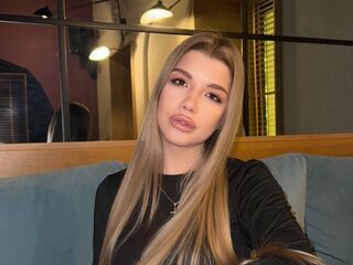 camgirl spreading pussy EmmyRamsdell