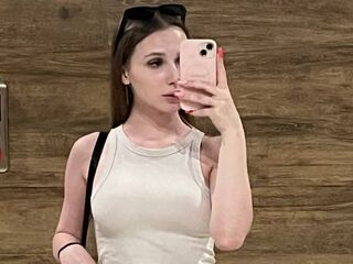 naked webcam girl photo GailApodaca