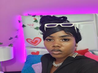 camgirl photo HaddyleyMonroe