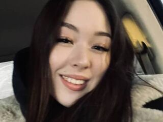 girl shaving pussy HaniKoenke