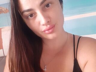 masturbating girl IrinaGheorghe