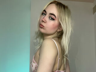 naughty camgirl photo IriskaMini