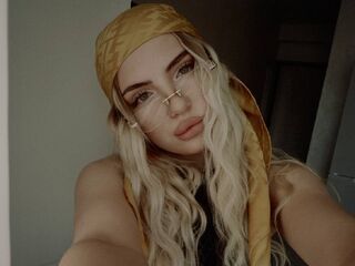 nude webcamgirl JessieFord