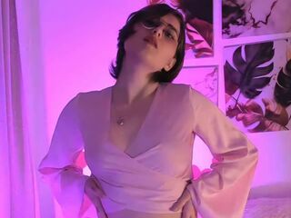 camgirl pic JinBunny