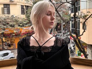 naked girl with live cam masturbating KamValentine