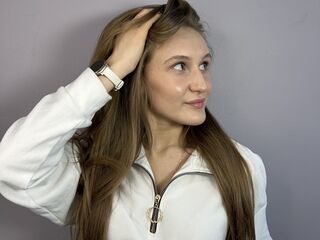 live sex photo LatrinaBrounson