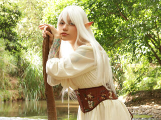 naked camgirl masturbating with dildo LeeZoldyck