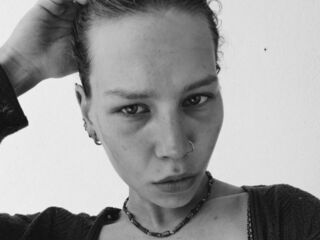 hot web cam show LeeanneYepes