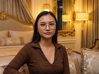 kinky cam LeticiaHinkley