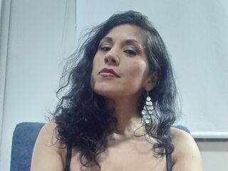 camwhore fingering pussy LiaClarson