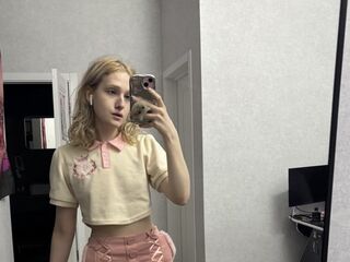 beautiful girl cam LilaMik