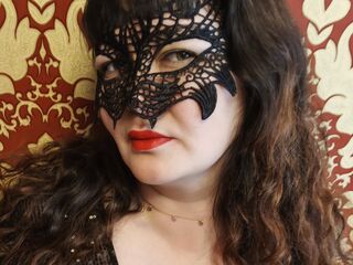 topless webcamgirl LilitiMia