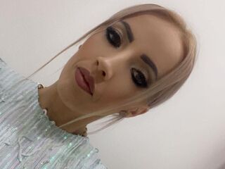 webcam striptease show LillySun