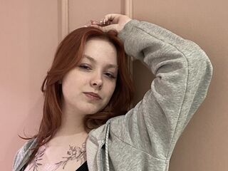 masturbating LindaBenne