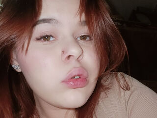 chatrubate cam girl picture LissaTerry