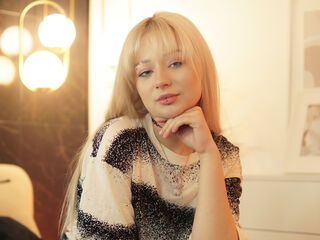 fingering webcam girl LolaNewton