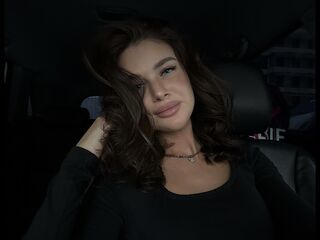 streaming live webcam MariamCurrington