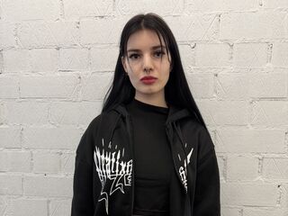 adult webcam chatroom MaryettaBurgees