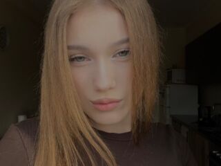 cam girl chatroom MiaDelicia