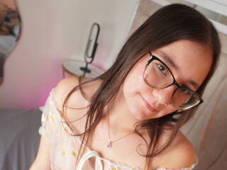 fingering girl chatroom MiaHilfiger