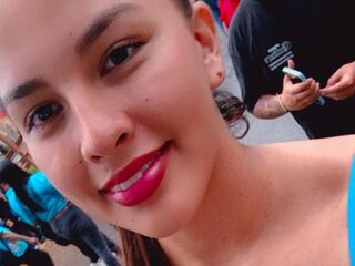 webcamgirl chatroom MiaRosele