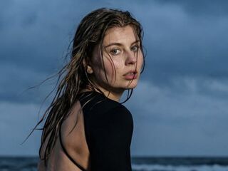 cam babe MilaOlivers