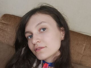 web cam chat MillieStrife