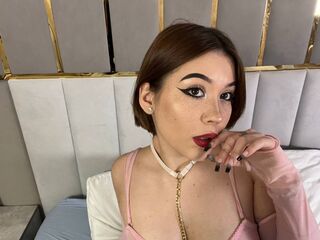 naked cam girl masturbating MinaAustin