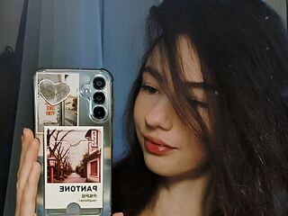 free cam MitziBreech