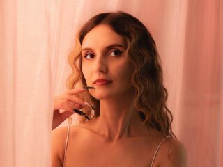 cam hooker chatroom MoonSeraphine