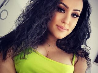 camslut topless MorenaLovett