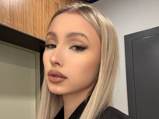 free live chatroom MyongDegado