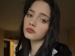naked webcam girl photo MyrtisHouzah
