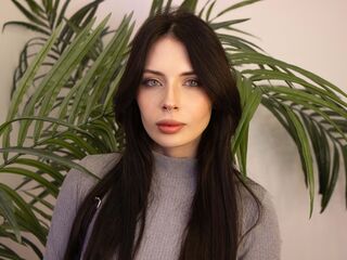 camslut showing tits NicoleClarion