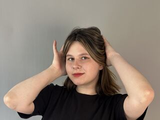 cam girl masturbating with sextoy OdelindaHatter