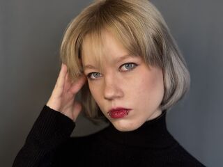 free nude live show PolleMolle