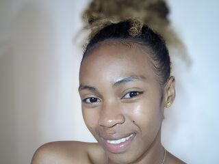 cam girl spreading pussy RasoaAlice