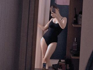 adult videochat room RinaAlmons