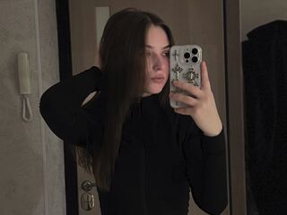 camgirl masturbating with vibrator RinaGottlob