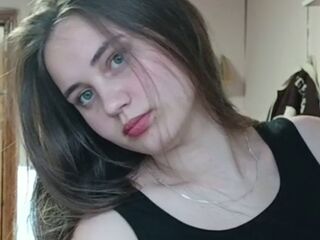 beautiful webcam girl RitaPrasomsack